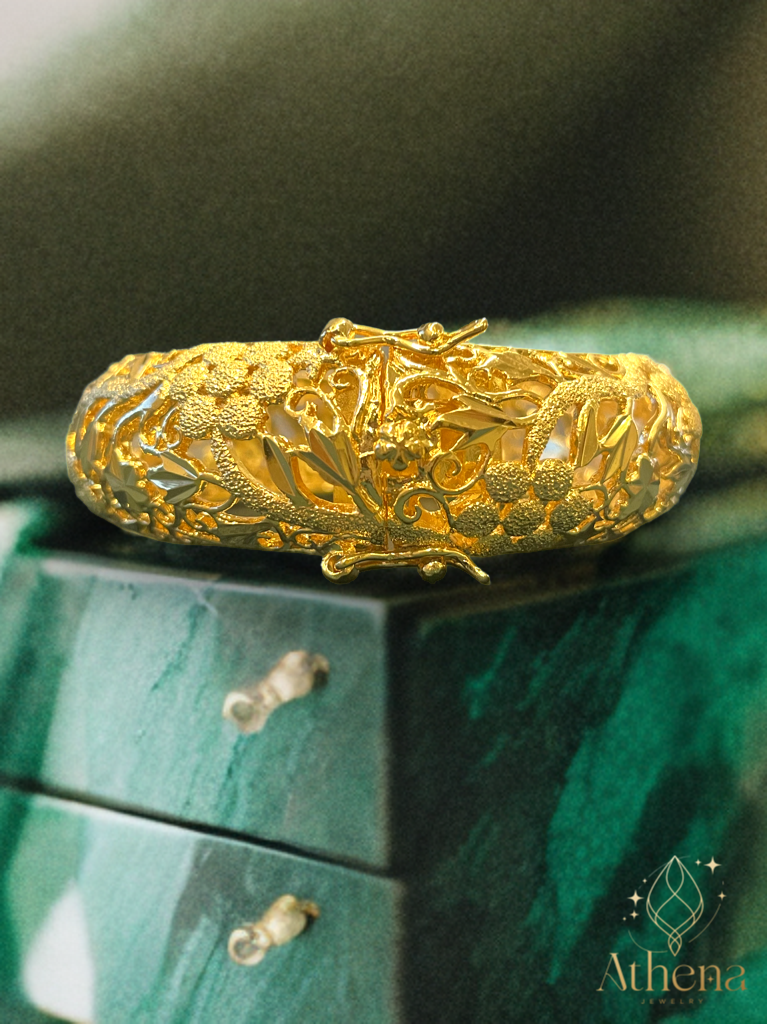 Iris Bangle Bracelet - Gold Plated Brass