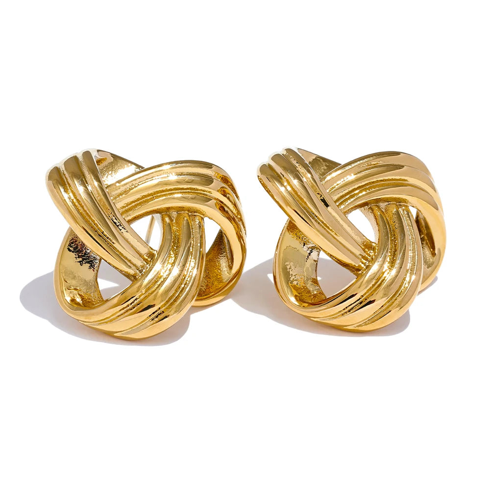Knot Stud