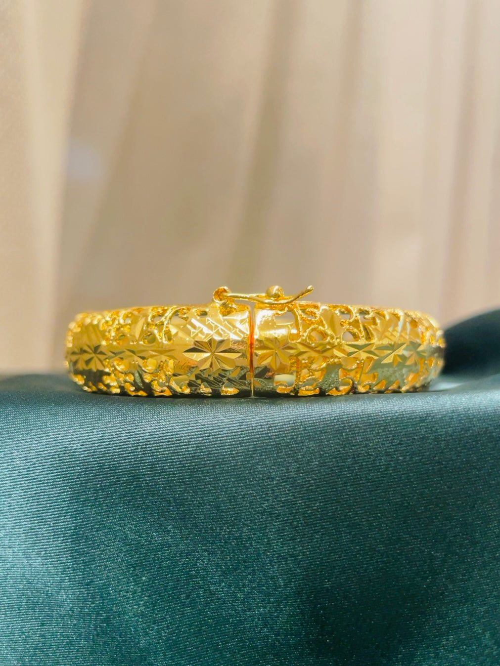 Daphne Bangle Bracelet - Gold Plated Brass