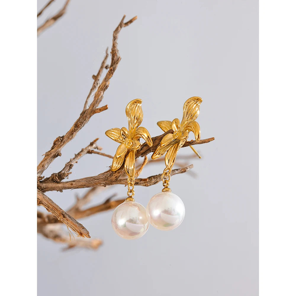 Pearl Flower Dangle