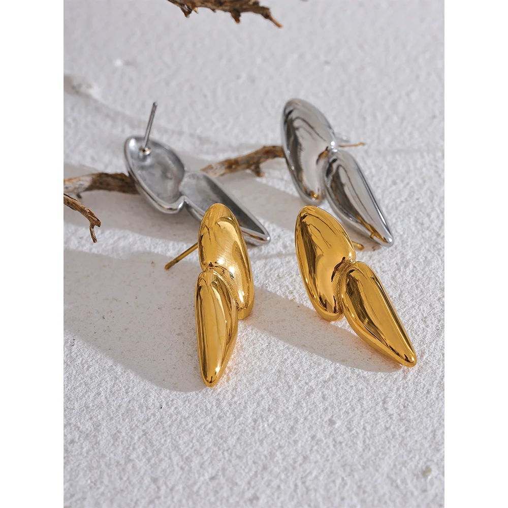 Abstract Stud