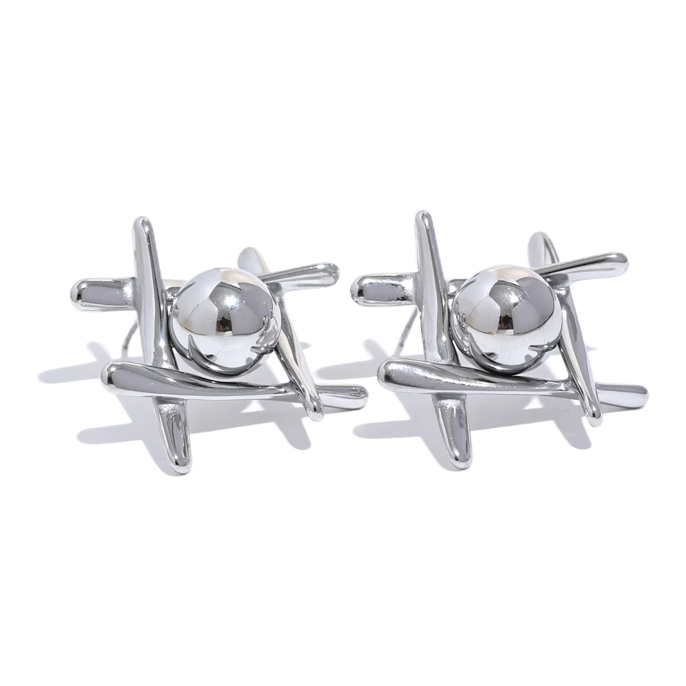Chic Geometric Stud